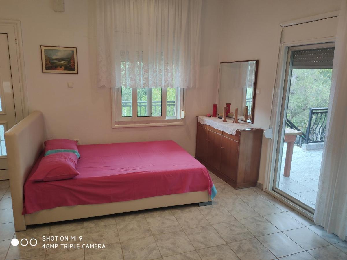 Fanis & Xenia'S Residence ซาโมทราคี ภายนอก รูปภาพ