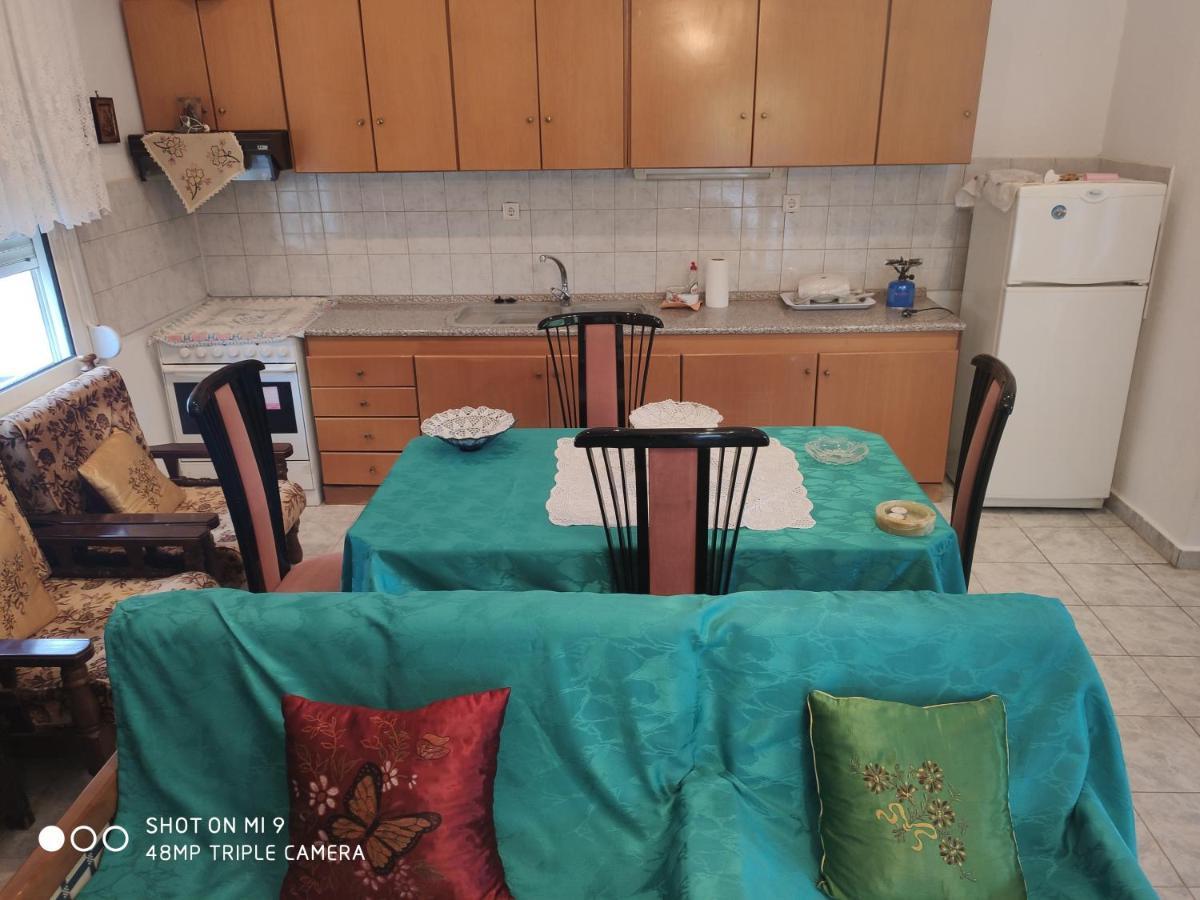 Fanis & Xenia'S Residence ซาโมทราคี ภายนอก รูปภาพ